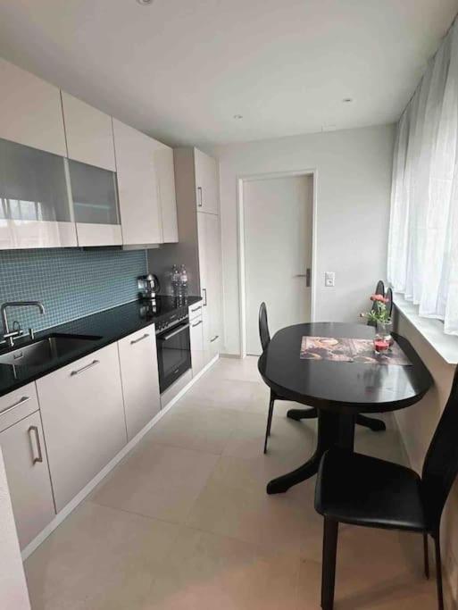 Neubau In Zuerich Oerlikon Apartment Екстериор снимка